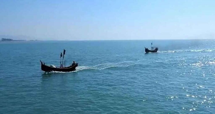 বাংলাদেশি ২ জেলেকে ধরে নিয়ে গেছে আরাকান আর্মি