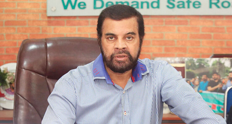 চিত্রনায়ক ইলিয়াস কাঞ্চনকে জনতার বাংলাদেশ পার্টির আইনি নোটিশ