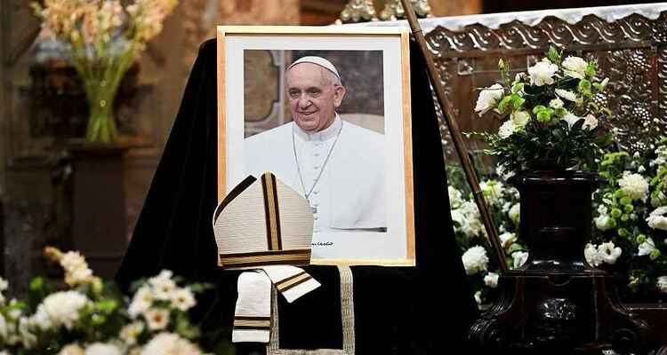 পোপ ফ্রান্সিসের শেষকৃত্য আজ, ভ্যাটিকানে উপস্থিত ইউনূসসহ বিশ্ব নেতারা