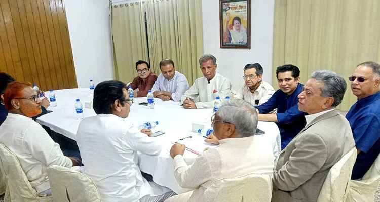 ৬ বছর পর এক টেবিলে, ফের বিএনপির কাছাকাছি পার্থ’র বিজেপি