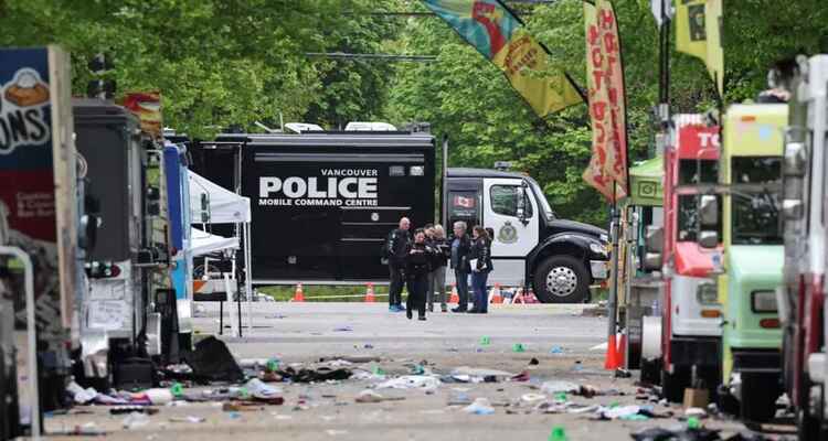 কানাডায় উৎসবে গাড়িচাপায় নিহত বেড়ে ১১