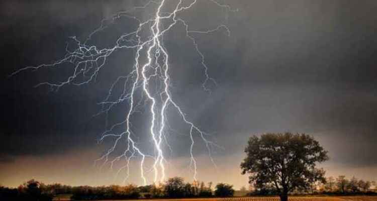 কুমিল্লায় বজ্রপাতে নিহত ৪