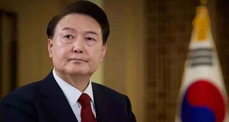 দক্ষিণ কোরিয়ার প্রেসিডেন্ট ইউন সুক ইওল পদচ্যুত