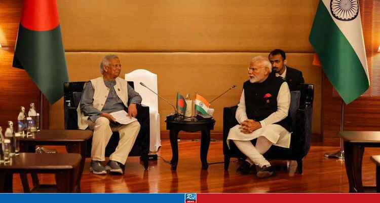 বৈঠকে বসেছেন ড. ইউনূস ও নরেন্দ্র মোদি