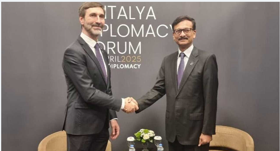 বিভিন্ন খাতে বাংলাদেশি কর্মী নিয়োগ দিতে স্লোভাকিয়াকে আহ্বান