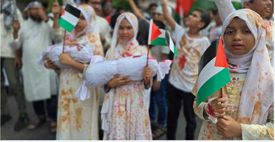 ‘আহত ফিলিস্তিনি’ হয়ে যোগ দিয়েছে শিশুরা