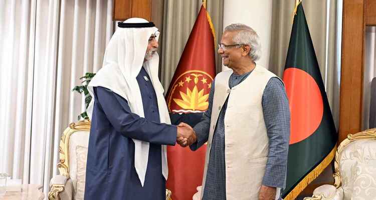 ভিসা চালু করায় আমিরাতকে প্রধান উপদেষ্টার ধন্যবাদ, বিনিয়োগের আহ্বান