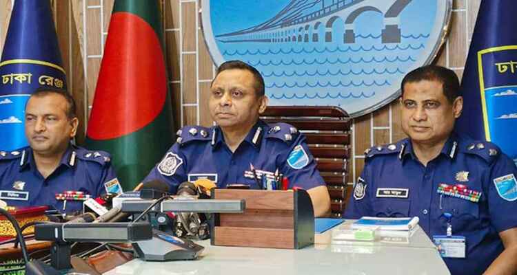 ঢাকায় নিষিদ্ধ সংগঠনের তৎপরতায় ‘জিরো টলারেন্স’: ডিআইজি রেজাউল