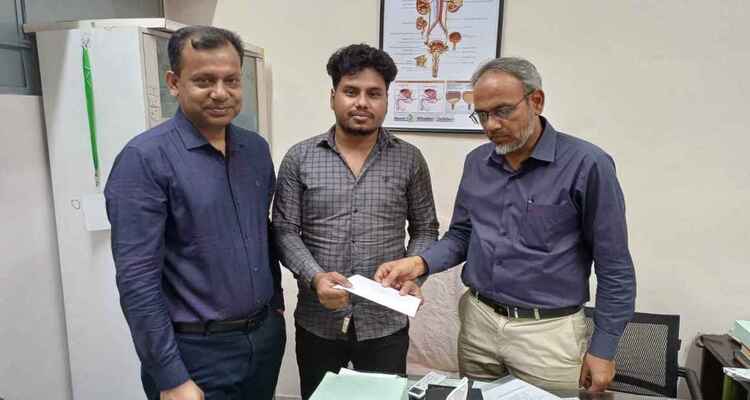 ৫ আগস্ট গুলিবিদ্ধ শিক্ষার্থী সালমানের পাশে তারেক রহমান