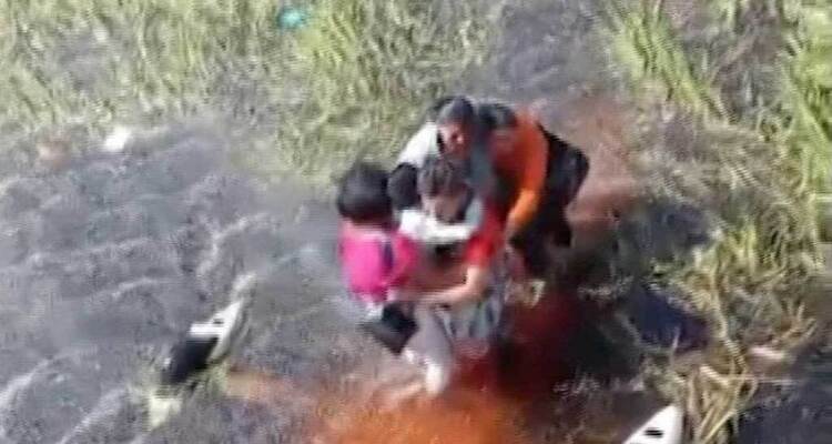 বিমান বিধ্বস্ত হয়ে ‘কুমির বেষ্টিত’ জলাভূমিতে ৫ জন, ৩৬ ঘণ্টা পর উদ্ধার