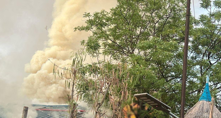 দক্ষিণ সুদানে হাসপাতালে বিমান হামলায় নিহত ৭