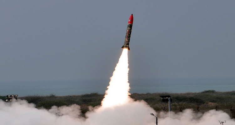 তীব্র উত্তেজনার মাঝেই ক্ষেপণাস্ত্র পরীক্ষা পাকিস্তানের