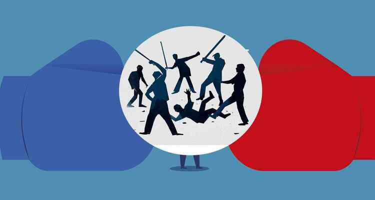 বগুড়ায় জাতীয় সংগীত গাওয়ার কর্মসূচিতে হামলায় আহত অন্তত ৭