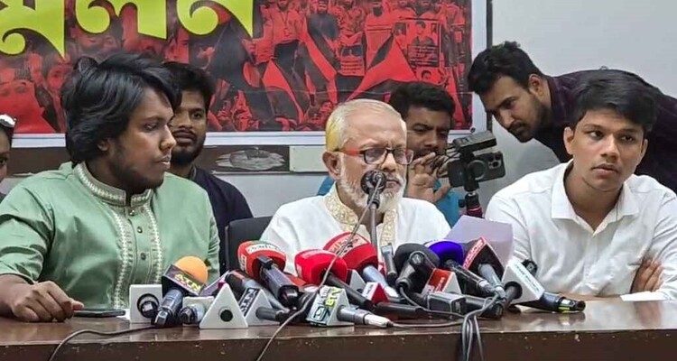 ‘আওয়ামী লীগের দোসর’ আমলাদের তালিকা প্রকাশ করেছে জুলাই ঐক্য