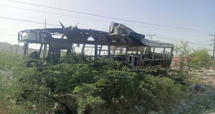 পাকিস্তানে স্কুল বাসে ভয়াবহ হামলায় বহু হতাহত, অভিযোগের তীর ভারতের দিকে