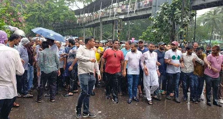 দুই উপদেষ্টার পদত্যাগের দাবিতে আন্দোলন চালিয়ে যাওয়ার ঘোষণা ইশরাক সমর্থকদের