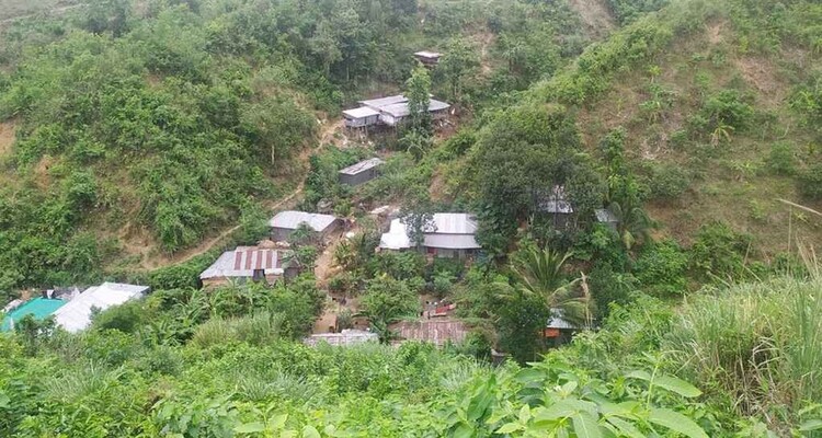 পাহাড় ধসের শঙ্কা, নদীবন্দরে সতর্কতা 