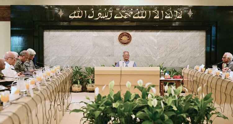 জুলাইয়ের শহিদ পরিবার, আহতদের পুর্নবাসন অধ্যাদেশের খসড়া অনুমোদন