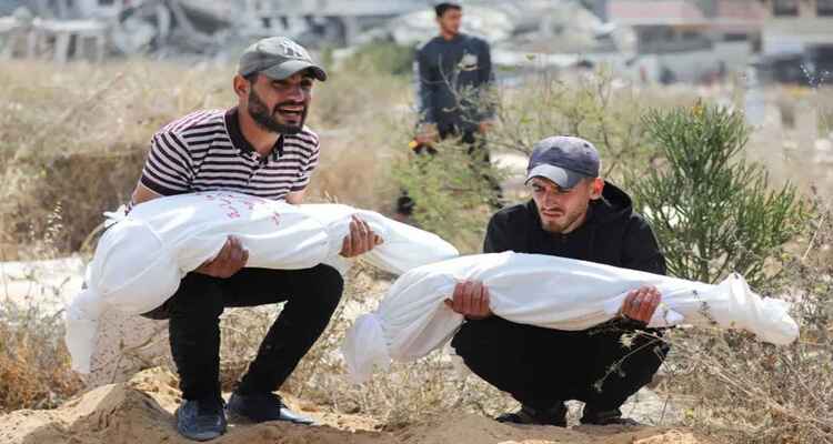 গাজায় ইসরায়েলি হামলায় আরও ৬৭ ফিলিস্তিনি নিহত