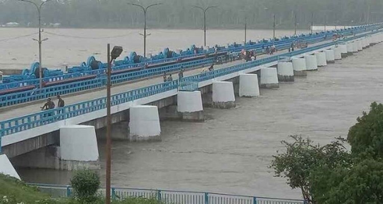 তিস্তার পানি বাড়ায় ভারতে ‘রেড অ্যালার্ট’, বাংলাদেশেও সতর্কবার্তা