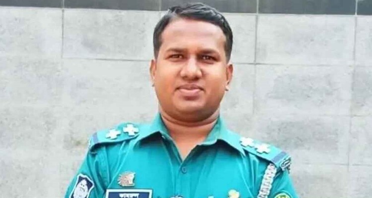 রাজধানীতে বাসের ধাক্কায় পুলিশের এসআই নিহত