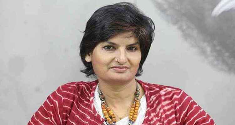 মুন্নী সাহা ও তার পরিবারের সদস্যদের দেশত্যাগে নিষেধাজ্ঞা