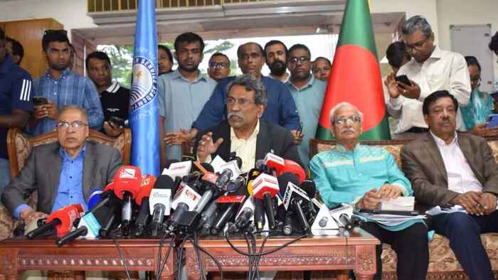 প্রায় সব দলই রাষ্ট্রপতি নির্বাচন পদ্ধতি পরিবর্তনে আগ্রহী: আলী রীয়াজ