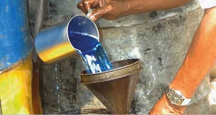 অস্বাভাবিক বাড়ল কেরোসিনের দাম