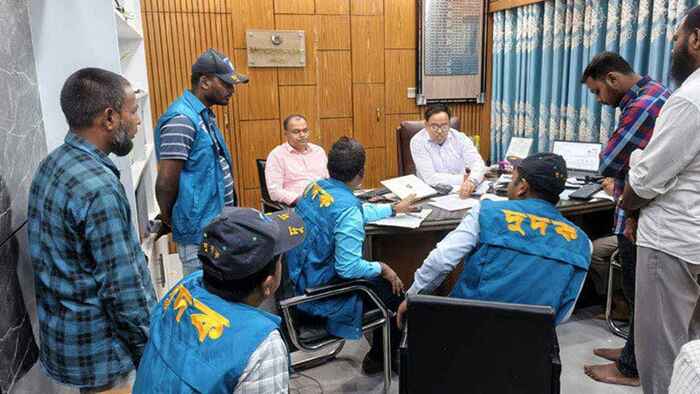 ১৩ জেলা নির্বাচন অফিসে দুদকের হানা, মিলছে অনিয়ম