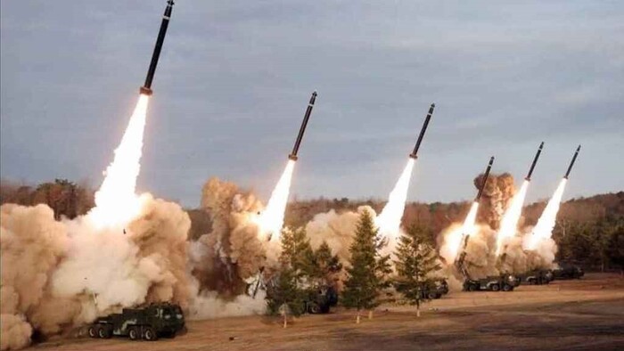 এবার কাতারের মার্কিন ঘাঁটিতে ইরানের হামলা