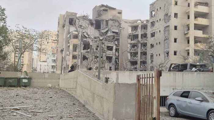 যুদ্ধবিরতি ঘোষণার পর ইসরায়েলে ইরানের হামলা, নিহত ৩