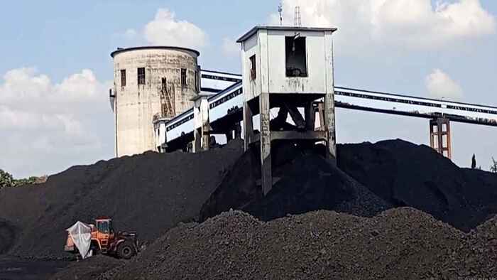 বড়পুকুরিয়ায় কয়লা উত্তোলন বন্ধ