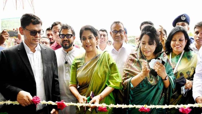 পলিথিনের বিকল্প ব্যবহারের আহ্বান পরিবেশ উপদেষ্টার