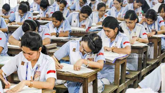 এইচএসসি ও সমমানের প্রথম দিনে অনুপস্থিত ২০ হাজার, বহিষ্কার ৪৩