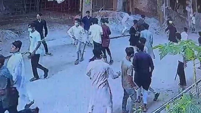 এবার পল্লবীতে ৫ কোটি টাকা চাঁদা না পেয়ে হামলা-গুলি