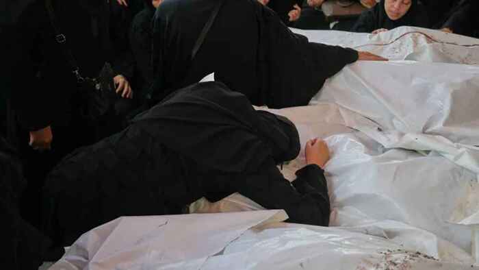 ইসরায়েলি হামলায় গাজায় ১১০ জন নিহত