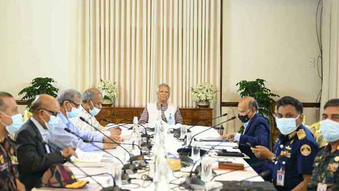 ডিসেম্বরের মধ্যে নির্বাচনের প্রস্তুতির নির্দেশ প্রধান উপদেষ্টার