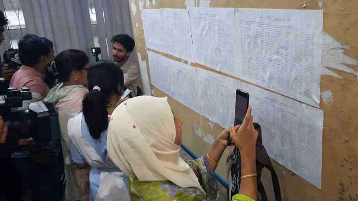 ১৫ বছরে সবচেয়ে কম পাসের হার