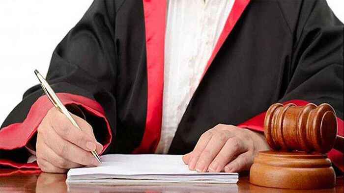 একযোগে ১৮ বিচারককে অবসরে পাঠাল সরকার