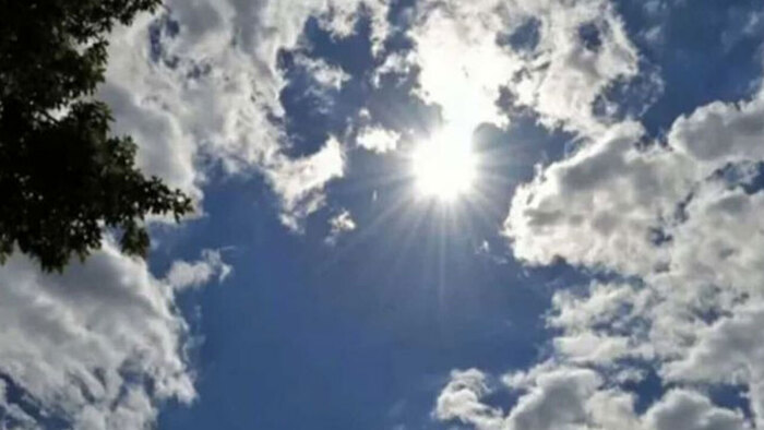 ঢাকায় বাড়বে দিনের তাপমাত্রা, থাকবে ভ্যাপসা গরম