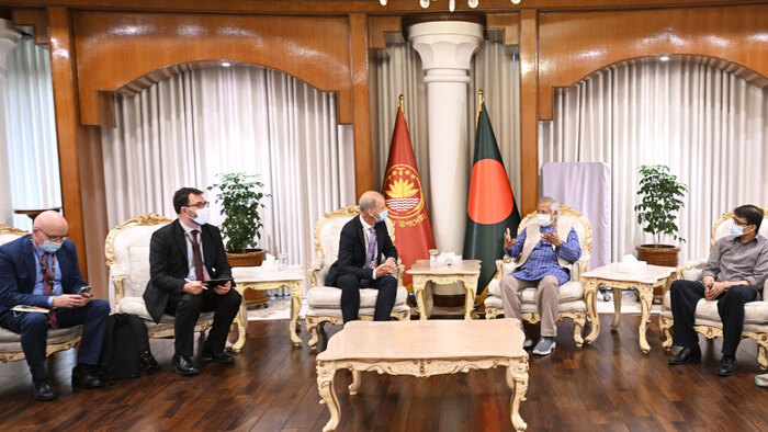 অন্তর্বর্তীকালীন সরকারের অর্থনৈতিক পদক্ষেপের প্রশংসা