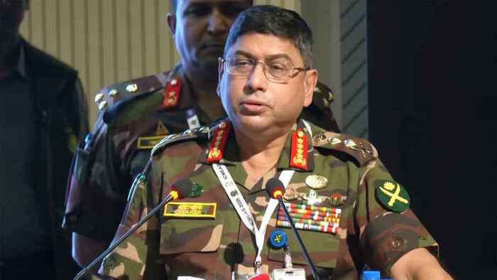 মানবিক ও ভালো মানুষ না হলে দেশের উন্নতি সম্ভব না: সেনাপ্রধান