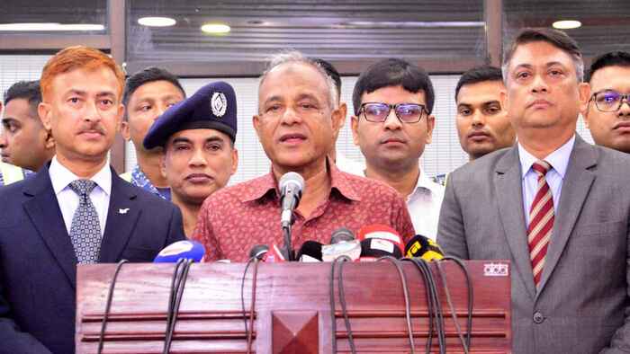 প্রয়োজনে গোপালগঞ্জে সংঘর্ষে নিহতদের লাশ উত্তোলন: স্বরাষ্ট্র উপদেষ্টা