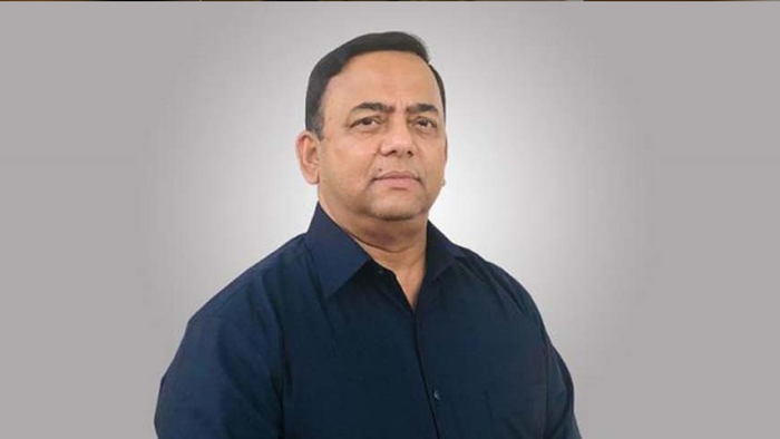 সাবেক আইজিপি বেনজীরের জিনিসপত্র নিলামে তোলা হচ্ছে