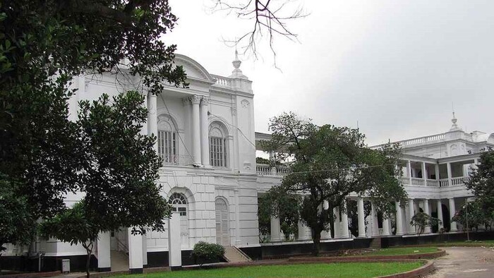 জুলাই-আগস্ট হত্যাকাণ্ড: সাবেক ৯ মন্ত্রীসহ ৩৯ জন ট্রাইব্যুনালে