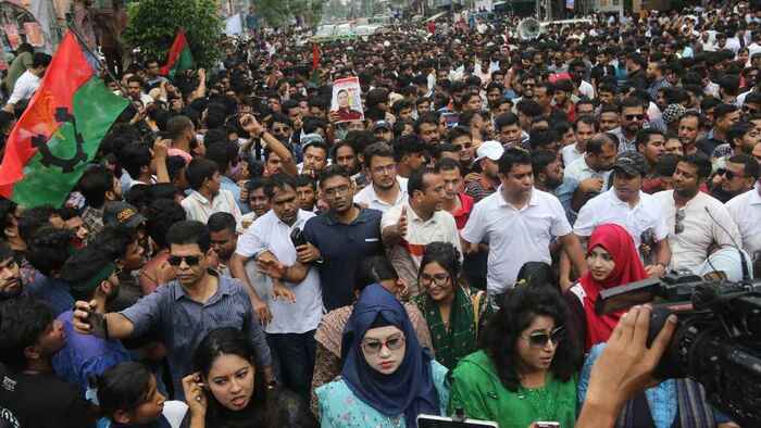 রাজধানীতে ছাত্রদলের শোডাউন, শিবিরের বিরুদ্ধে কড়া বার্তা