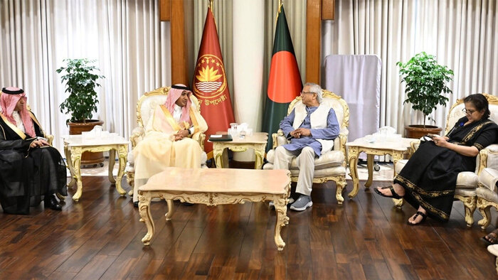 ফিউচার ইনভেস্টমেন্ট ইনিশিয়েটিভে প্রধান উপদেষ্টাকে সৌদি আরবের আমন্ত্রণ