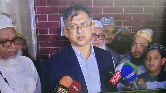 ‘দোয়া নিতে’ ছারছীনার পীরের সঙ্গে সালাহউদ্দিন আহমদের সাক্ষাৎ