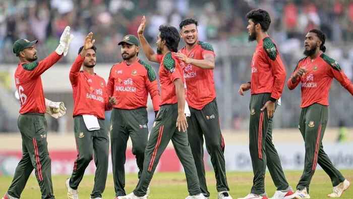 নাটকীয় ম্যাচে পাকিস্তানকে উড়িয়ে সিরিজ জিতল বাংলাদেশ