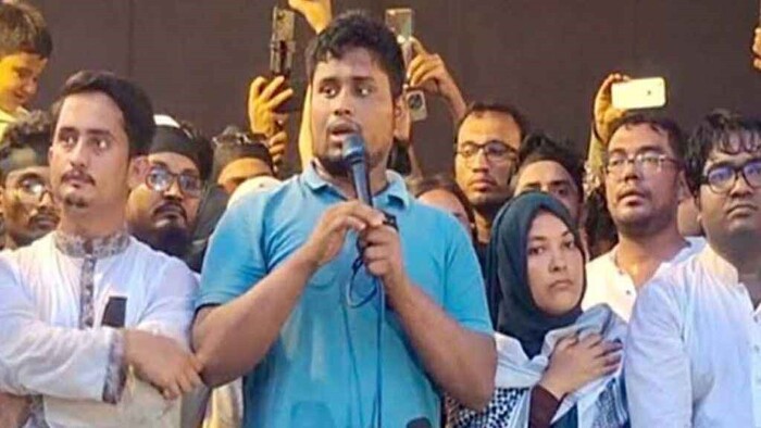 আ.লীগের সঙ্গে সখ্যতা মেনে নেব না: হাসনাত আবদুল্লাহ